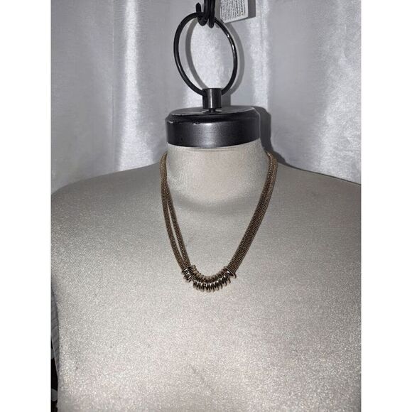 VTG Gold tone Braided Chocker Gold Tone Charm Circles - Picture 1 of 3